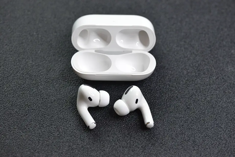 Airpods Connected But no Sound