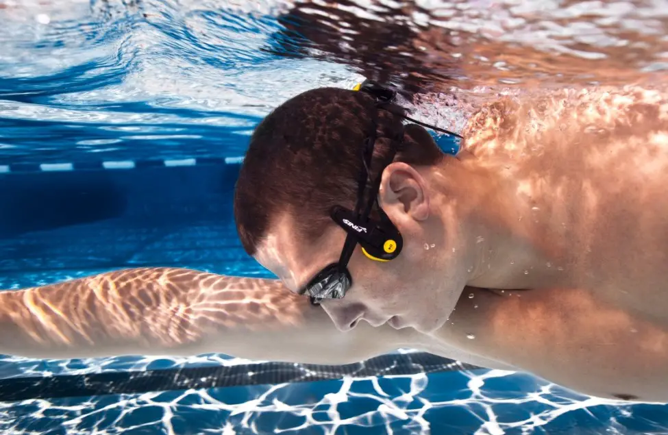 Best Waterproof Headphones for Swimming