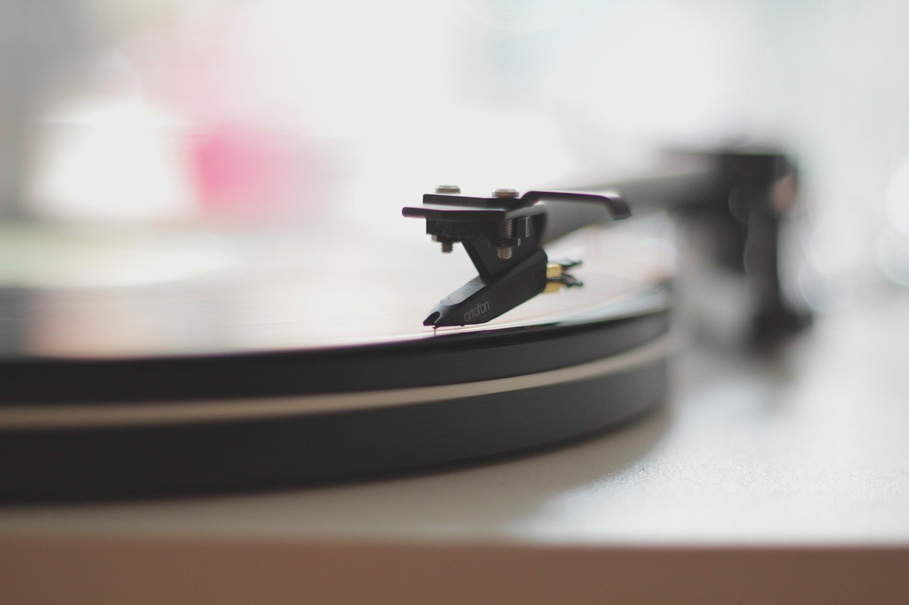 5 Best Turntables Under $500